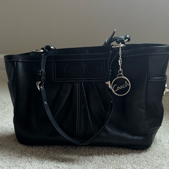 Coach Black Leather East West Gallery Tote - Picture 5 of 8